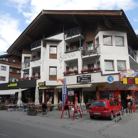 Strass- Aparthotel Mayrhofen Luaran gambar