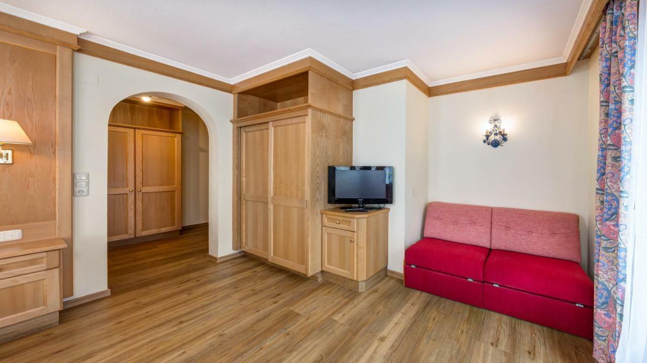 Strass- Aparthotel Mayrhofen Luaran gambar