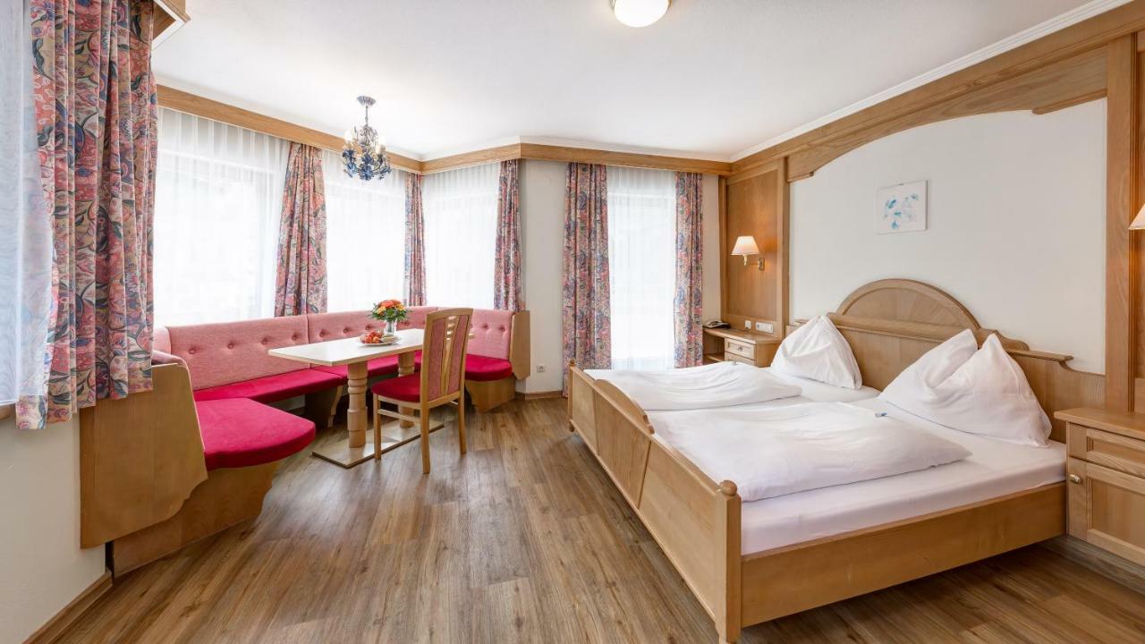 Strass- Aparthotel Mayrhofen Luaran gambar